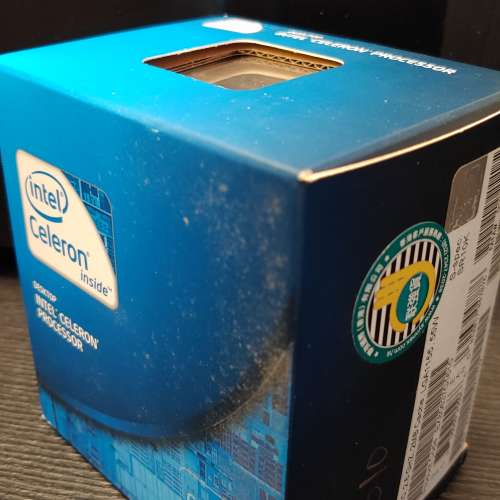 盒裝 Intel Celeron G1610 1155 CPU 跟原裝 散熱器