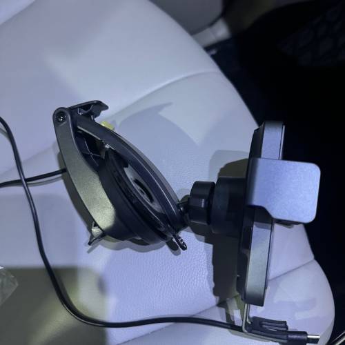 車用無線充電器