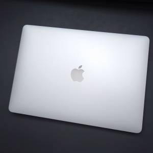 MacBook Air (16 GB/512 GB)