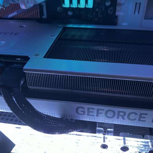 gigabyte 4070ti 有盒有單有保