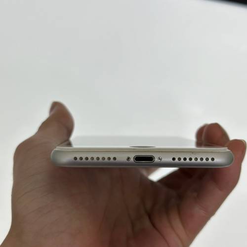 iPhone 8 plus 64gb 港版行貨