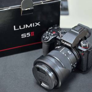 Panasonic Lumix S5II + 20-60 kit