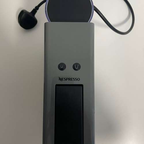 (極新) Nespresso Essenza Mini 灰色 咖啡機
