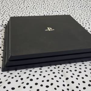 Ps4 pro 連6GAME