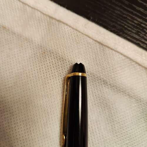 Montblanc 萬寶龍大師傑作， 經典系列，鍍金質 鋼珠筆