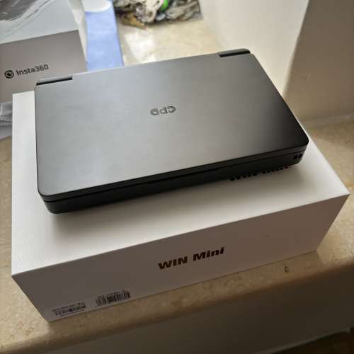 GPD Win Mini AMD7840U 2TB 32G