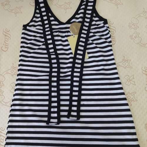 全新黑白橫間條背心 打底衫 上衣 襯衫 襯衣 掛頸綁繩背心 綁頸帶背心 吊帶 背心 領...