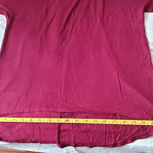 全新棗紅色中袖淨色T-Shirt 上衣 中袖T恤 襯衫 襯衣 中袖tee恤 短袖衫 中袖衫