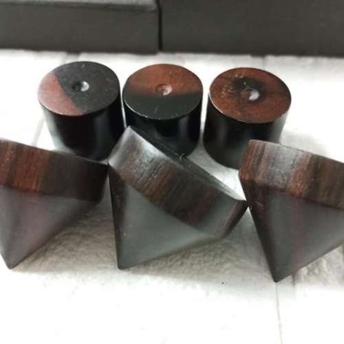 花梨木釘腳三粒