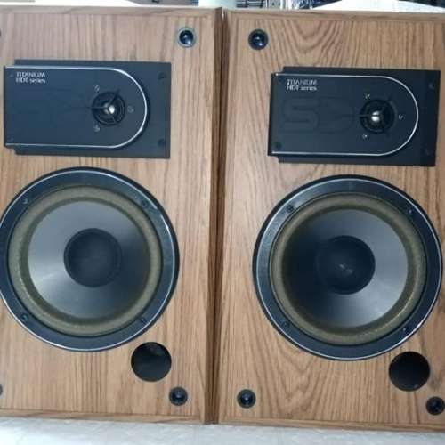 Sound dynamics 100Ti 書架canada 有網 新淨度見圖元朗或元朗西鐵閘口交收！有短片！