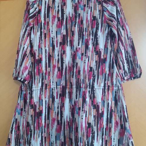 全新雜色直條中袖T-Shirt 上衣 中袖T恤 襯衫 襯衣 中袖tee恤 短袖衫 中袖衫