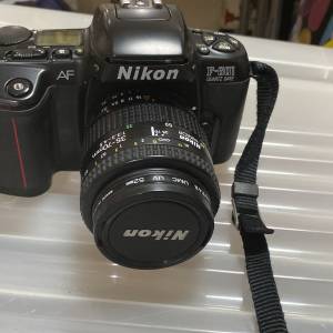 Nikon F 601 AF