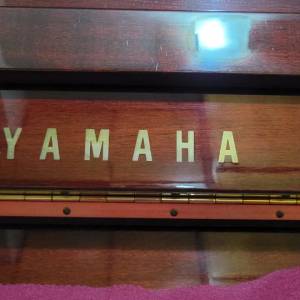 99%新 Yamaha c108 直立式鋼琴 日本製