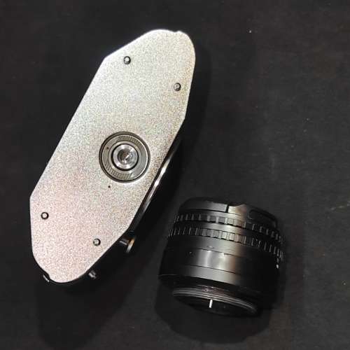 EXA 1b + 50/2.8 連保護套 Film Camera