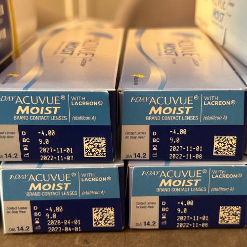 1 Day Acuve Moist 隱形眼鏡$80
