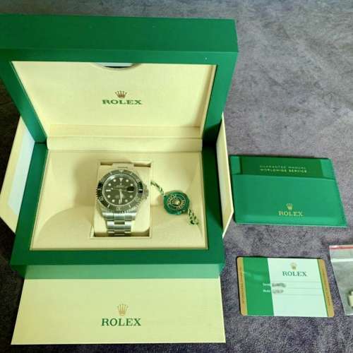Rolex Sea-Dweller 126600 （單紅）