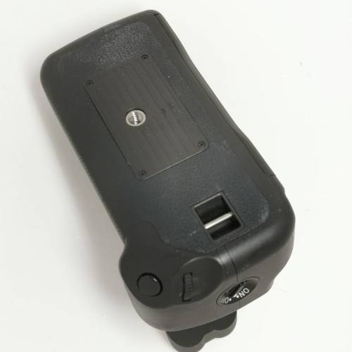 Canon BG-E2 grip