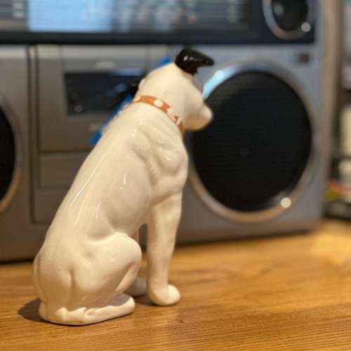 Nipper RCA Victor dog，約18cm高，九成半新，有意請pm我，謝謝