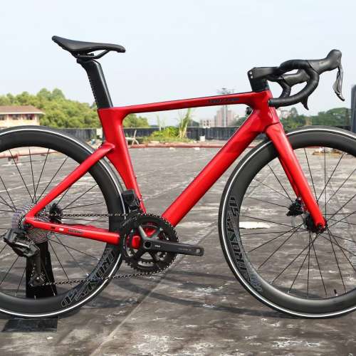 2023 新款 TWITTER R12 PRO 電變26速碟剎碳纖維公路車 送水架前後蛙燈