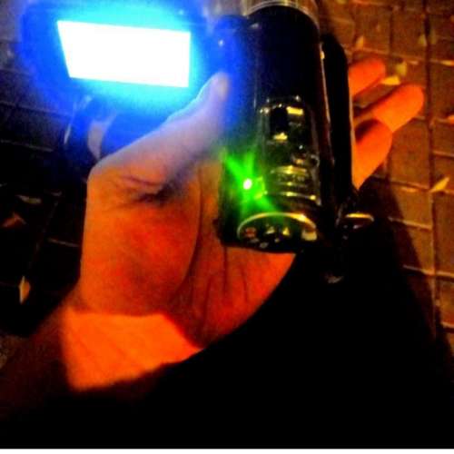 CANON FS100 45x zoom CAMERA, WINE RED