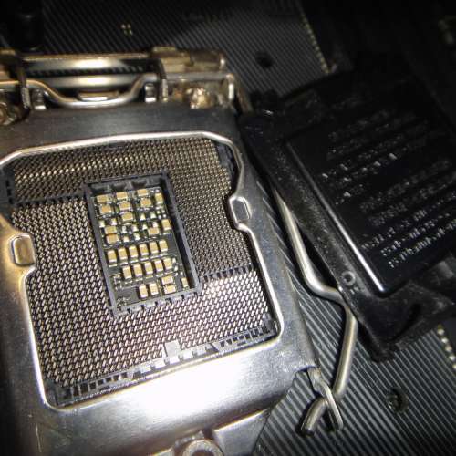 ASUS ROG STRIX B250F GAMING ATX主版 Socket 1151