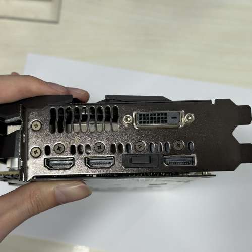 ROG-STRIX-GTX1080TI-O11G-GAMING