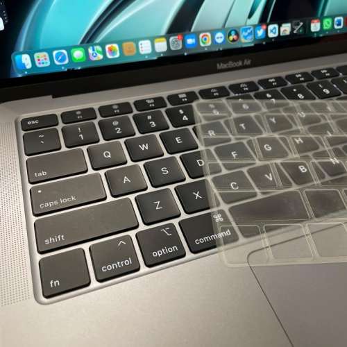 Macbook Air 2020 i5 8+512