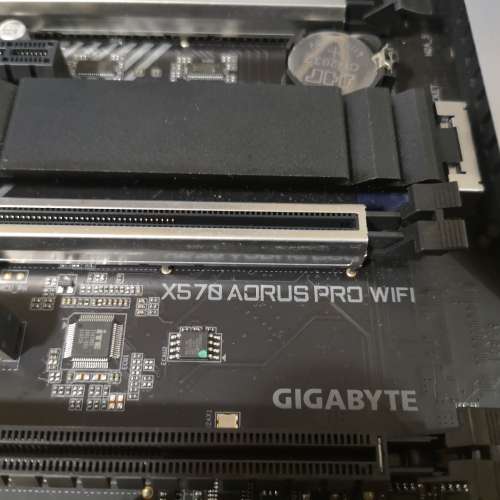 (新淨) 技嘉X570 AORUS PRO WIFI底板連背板