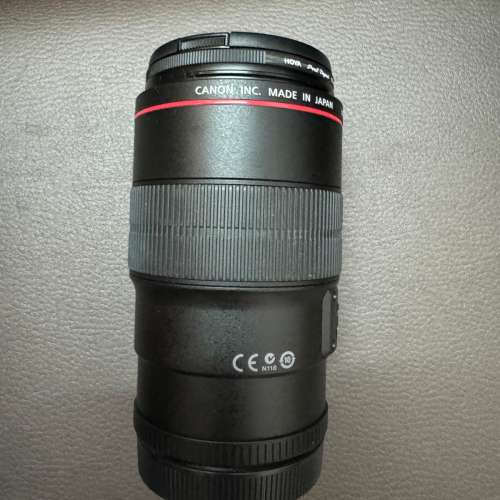 Canon EF100mm f/2.8L Macro IS USM