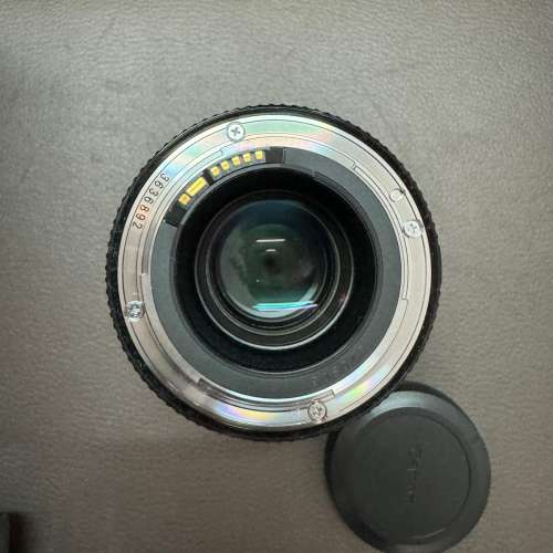 Canon EF100mm f/2.8L Macro IS USM