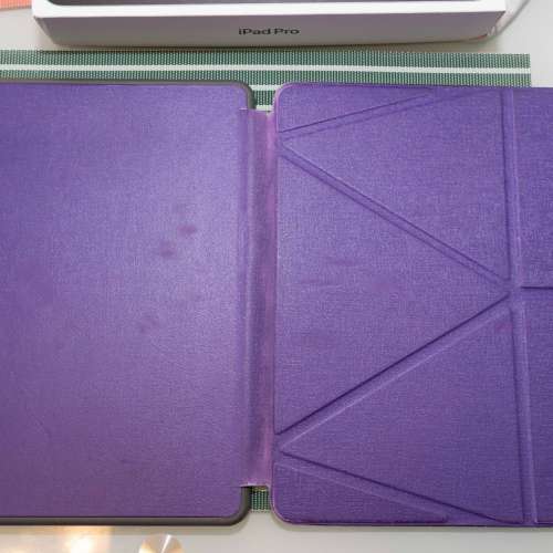 iPad Pro 12.9 四代 512G +4G 行貨過保 + 原廠Magic keyboard