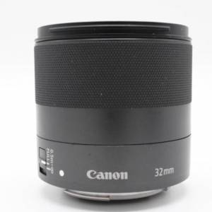 Canon M EF-M efm 32mm 1.4
