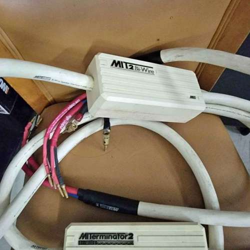 mit 2 bi-wire speaker cables