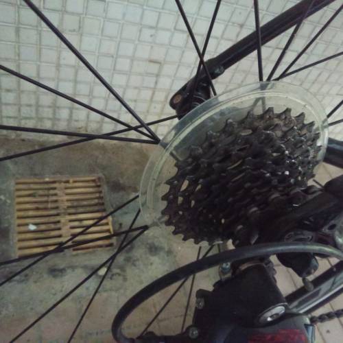 Giant SCR 高階入線版   ( 2x9速   新淨程度90%以上 ）