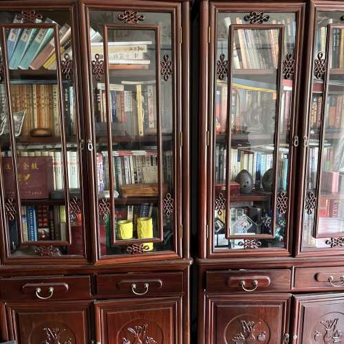 鋼琴，書櫃，書架，電視櫃，餐桌椅，沙發