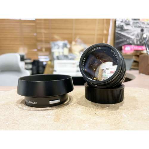 Leica Summilux-M 50mm F/1.4 V2 Black (golden coating/late batch)