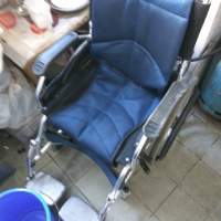 手動鋁合金輪椅(需更換輪胎)