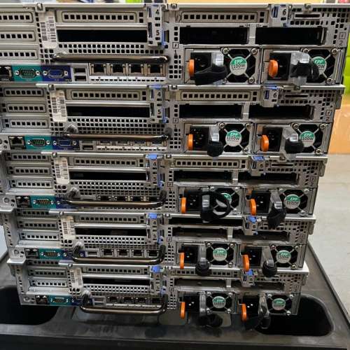 DELL R730xd E5-2680v4*2 128gb RAM no hdd 26pcs 2.5 hdd server 伺服器