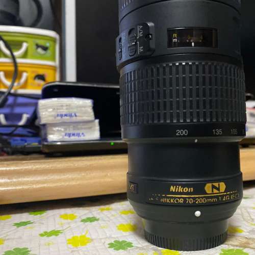 特價NIKON A F- S 70-200mm/ f4 ( 小小黑 ）變焦鏡