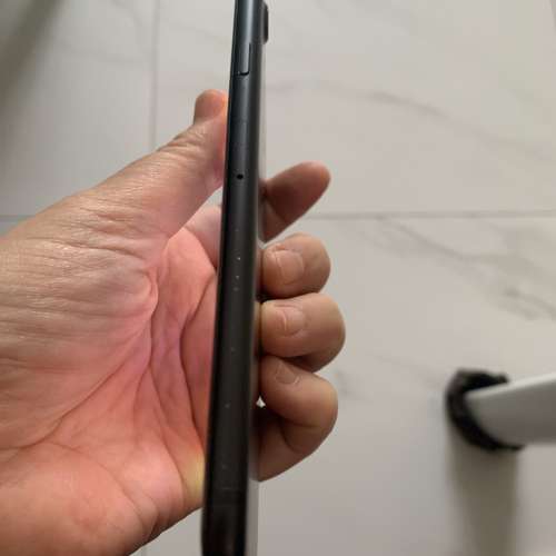 I phone 7 small size 128gb