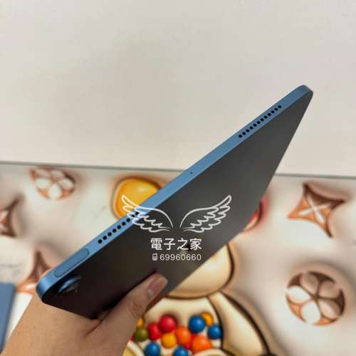 (荃灣實體店 ,保養至25年3月底) ipad air 5 64 /256gb  wifi 藍色/粉紅色