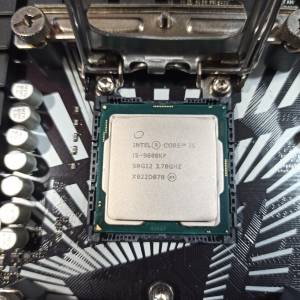 Intel Core i5-9600KF  3.7 GHz - 4.6 GHz