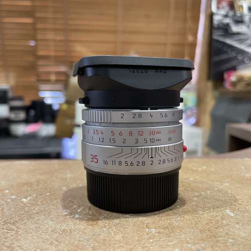 Leica Summilux -M 35mm F/2 ASPH