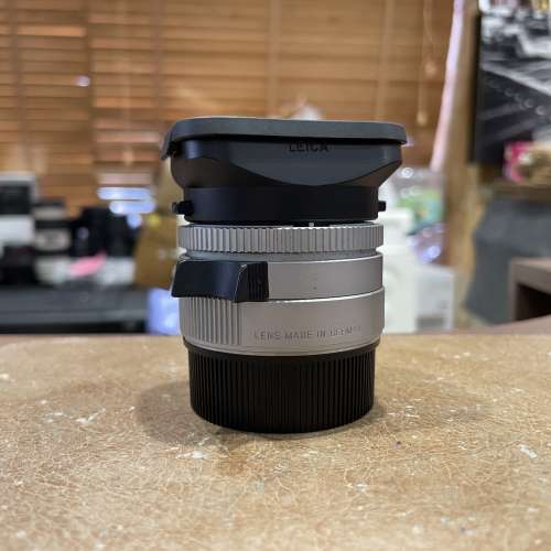 Leica Summilux -M 35mm F/2 ASPH