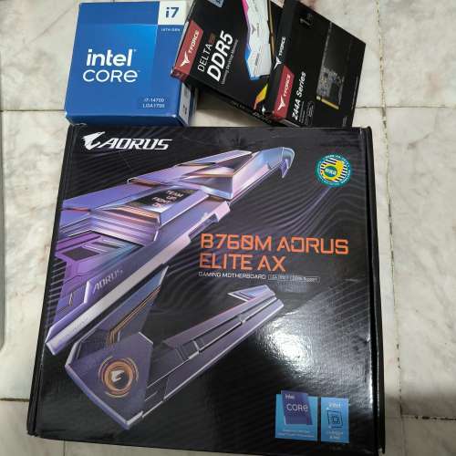 賣Intel I7 14700 CPU(Non-k) +技嘉B760M AORUS ELITE AX底板 送360水冷+1TB M.2+1...