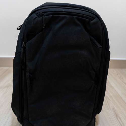 Peak Design Travel Backpack (45L) Black + Camera Cube (Medium) Black