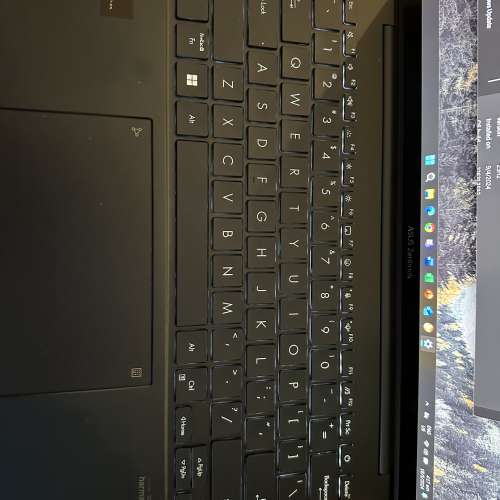 Asus Zenbook 14 Intel Core Ultra 7 155 H