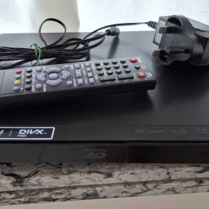 LG BP325  藍光播放機 with remote