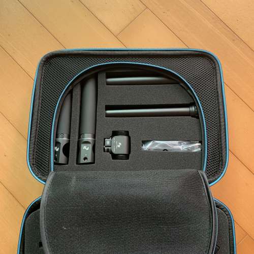 Feiyu Tech 飛宇 MG V2 相機三軸手持穩定器