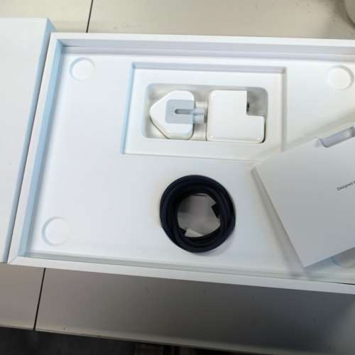 99% New  Macbook Air M2 13.6", 2023, 8CPU+10GPU, 8GB 256 SSD